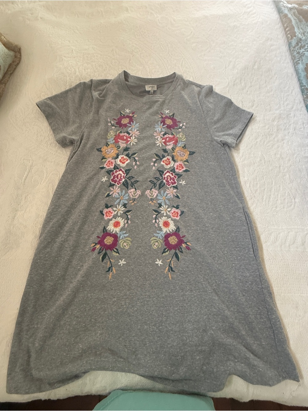 Umgee Gray  Embroidered Floral T-Shirt Dress